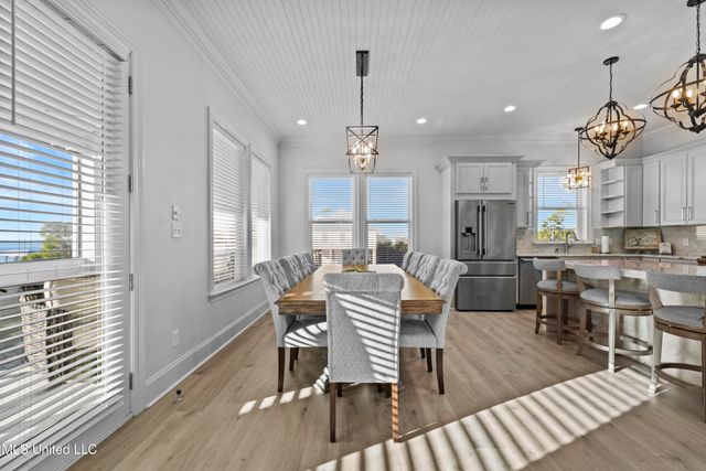 527 Sandy Hook Drive, Pass Christian, MS 39571