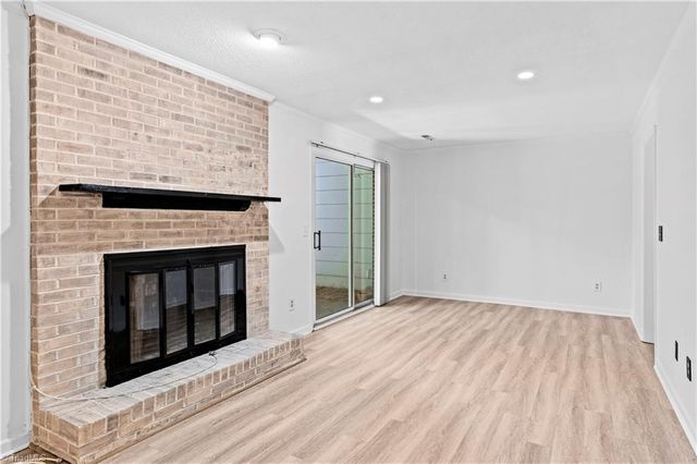 3138 Burke Mill Court, Winston-salem, NC 27103
