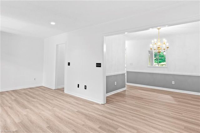 3138 Burke Mill Court, Winston-salem, NC 27103