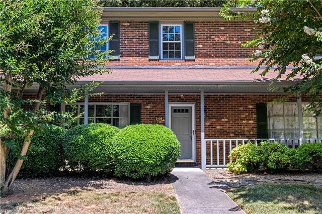 3138 Burke Mill Court, Winston-salem, NC 27103