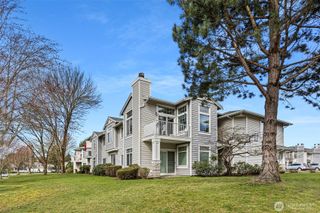 23221 58th Avenue S #3-2, Kent, WA 98032