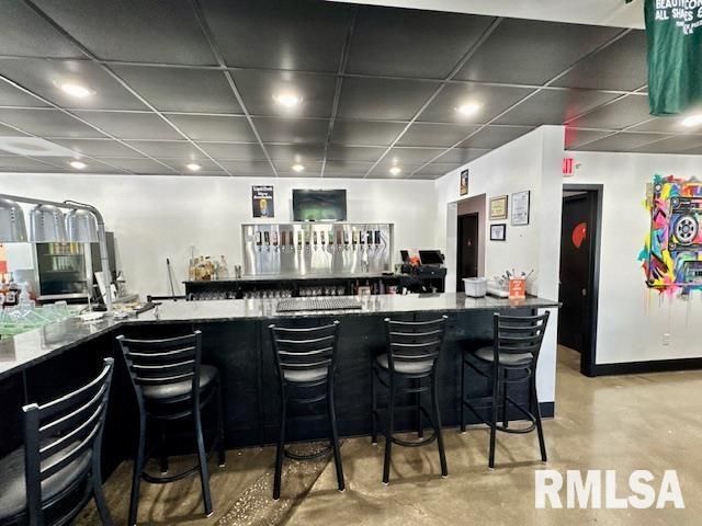 637 1ST Street, Silvis, IL 61282