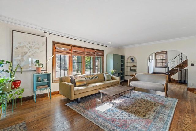 4914 N Woodburn STREET, Whitefish Bay, WI 53217