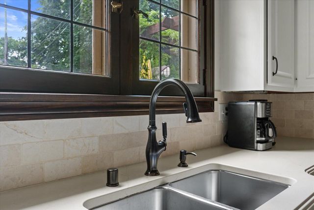 4914 N Woodburn STREET, Whitefish Bay, WI 53217