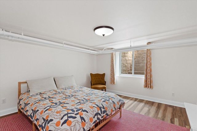 4914 N Woodburn STREET, Whitefish Bay, WI 53217