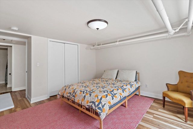 4914 N Woodburn STREET, Whitefish Bay, WI 53217
