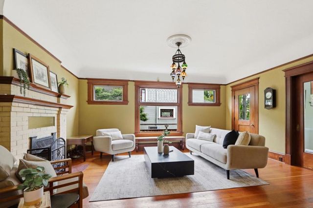 102 S 12th Street, San Jose, CA 95112