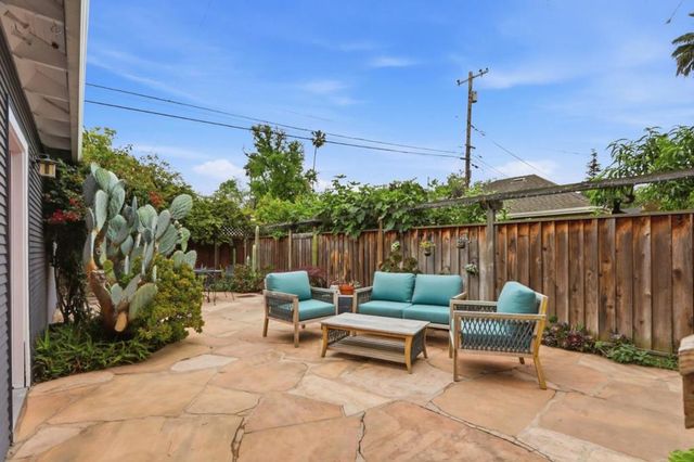 102 S 12th Street, San Jose, CA 95112