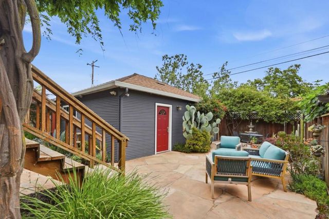 102 S 12th Street, San Jose, CA 95112