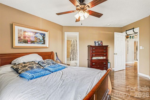 18809 Nautical Drive 302, Cornelius, NC 28031