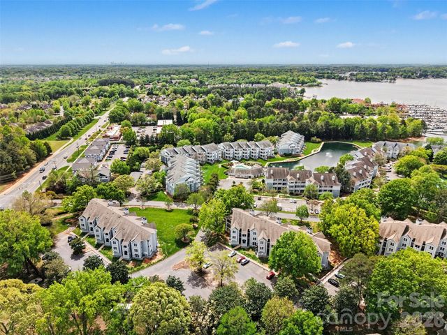 18809 Nautical Drive 302, Cornelius, NC 28031