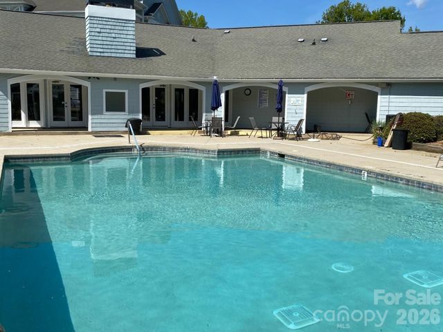 18809 Nautical Drive 302, Cornelius, NC 28031