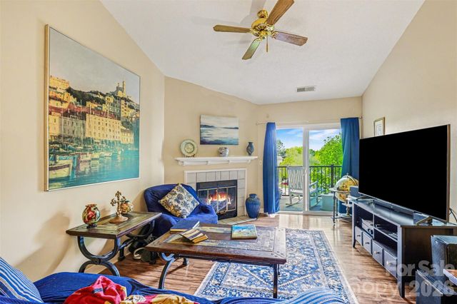 18809 Nautical Drive 302, Cornelius, NC 28031