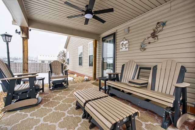 2801 Cherry Blossom Way, Lexington, KY 40511