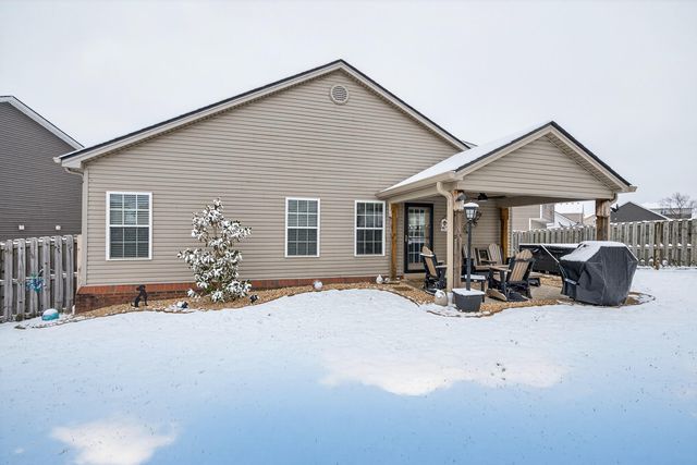 2801 Cherry Blossom Way, Lexington, KY 40511