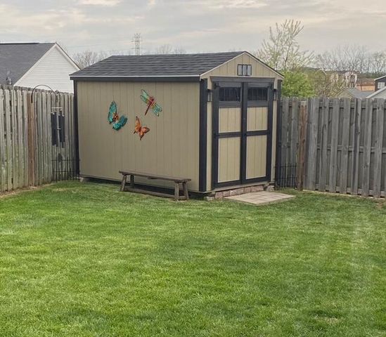 2801 Cherry Blossom Way, Lexington, KY 40511