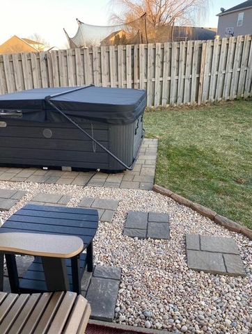 2801 Cherry Blossom Way, Lexington, KY 40511