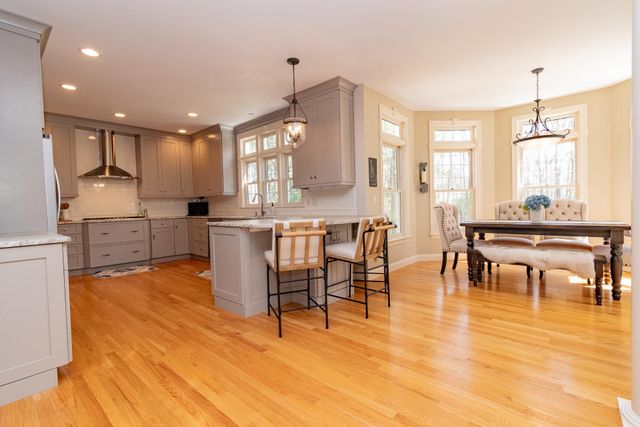 50 Newfane Road, Bedford, NH 03110