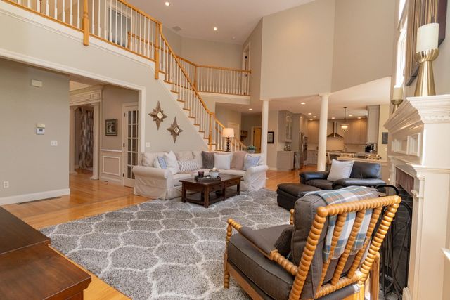 50 Newfane Road, Bedford, NH 03110