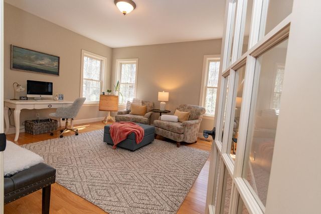 50 Newfane Road, Bedford, NH 03110