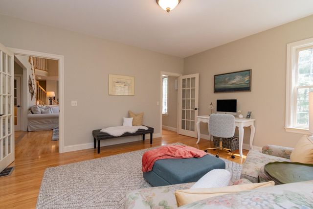 50 Newfane Road, Bedford, NH 03110