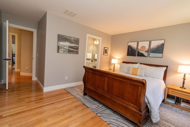 50 Newfane Road, Bedford, NH 03110
