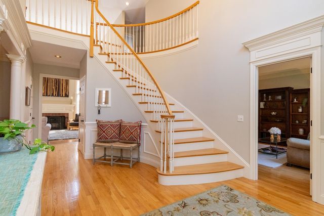 50 Newfane Road, Bedford, NH 03110