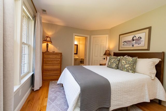 50 Newfane Road, Bedford, NH 03110