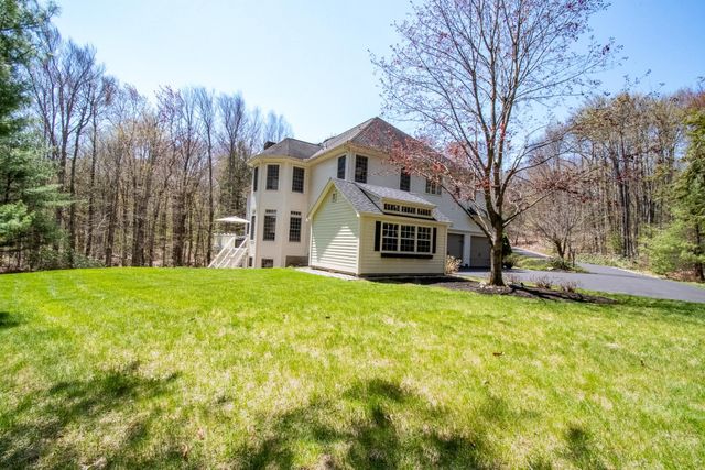50 Newfane Road, Bedford, NH 03110