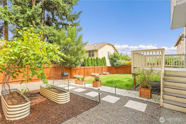 3008 SW Berwick Drive, Oak Harbor, WA 98277