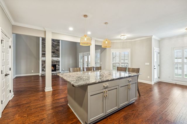 3556 Smith Brothers Ln, Clarksville, TN 37043