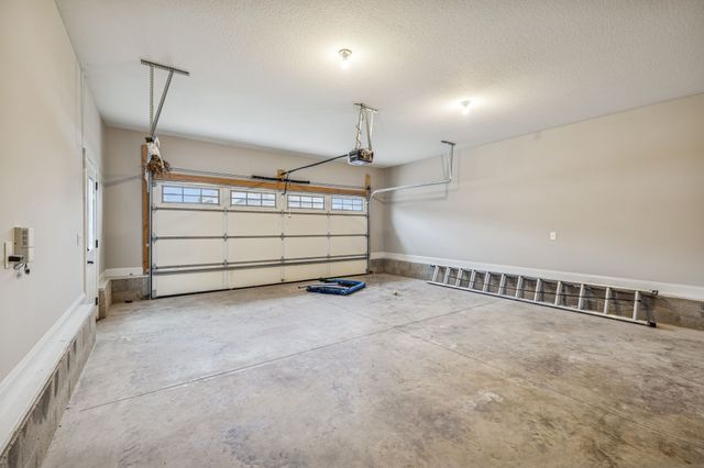 3556 Smith Brothers Ln, Clarksville, TN 37043