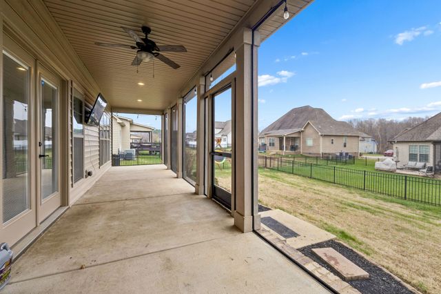 3556 Smith Brothers Ln, Clarksville, TN 37043