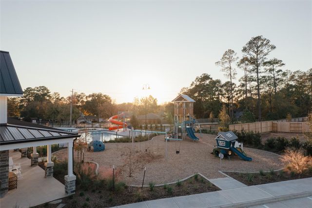 12116 Moonlight Path Drive, Conroe, TX 77304