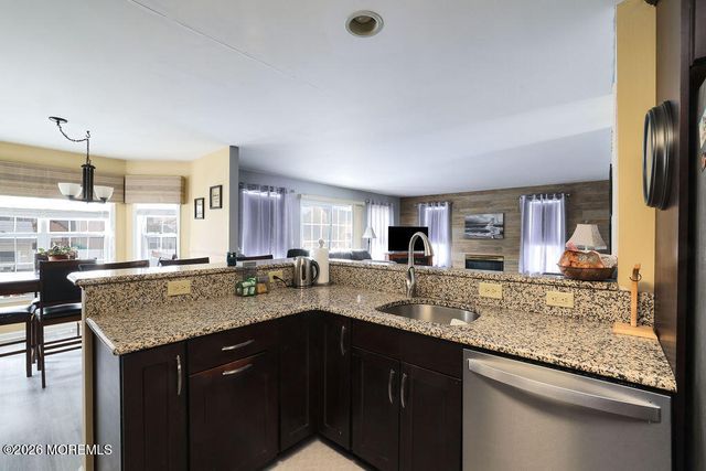 337 Leeward Road, Manahawkin, NJ 08050