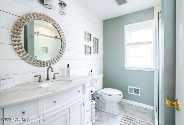 337 Leeward Road, Manahawkin, NJ 08050