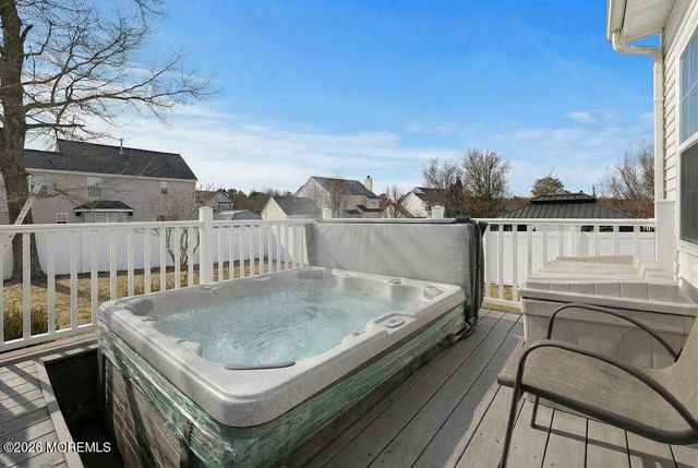 337 Leeward Road, Manahawkin, NJ 08050