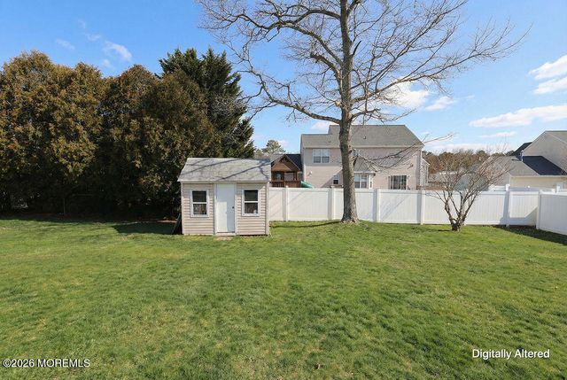 337 Leeward Road, Manahawkin, NJ 08050