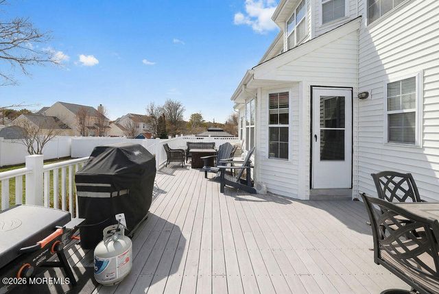 337 Leeward Road, Manahawkin, NJ 08050