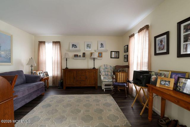 337 Leeward Road, Manahawkin, NJ 08050