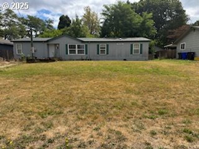 120 CEDAR St, Fairview, OR 97024