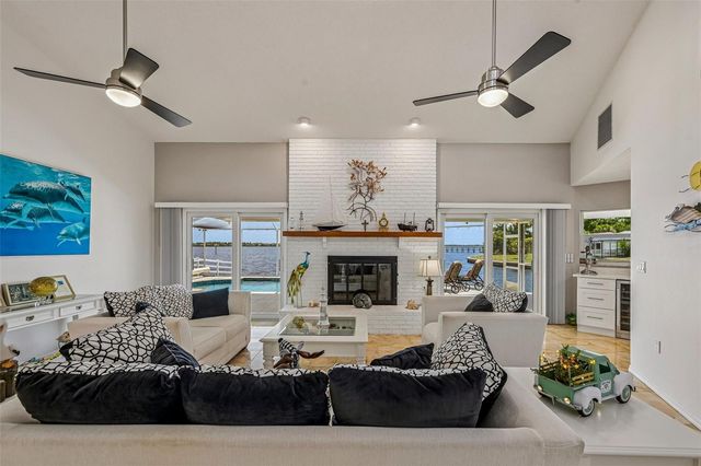 3072 MAUCK TERRACE, Port Charlotte, FL 33981