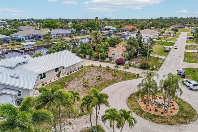 3072 MAUCK TERRACE, Port Charlotte, FL 33981