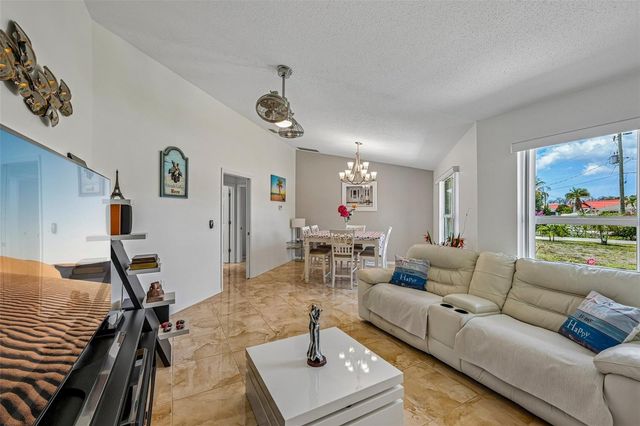 3072 MAUCK TERRACE, Port Charlotte, FL 33981