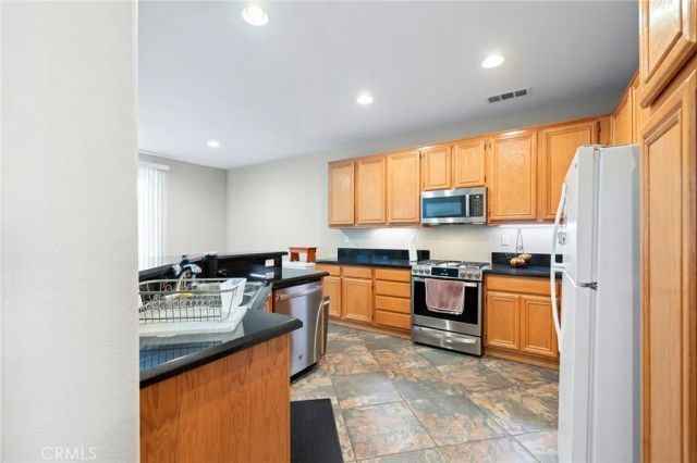 43929 W 44th West, Lancaster, CA 93536