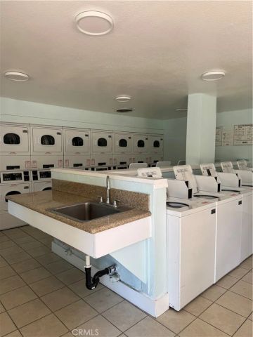 1300 Cabrillo Park Drive B, Santa Ana, CA 92701