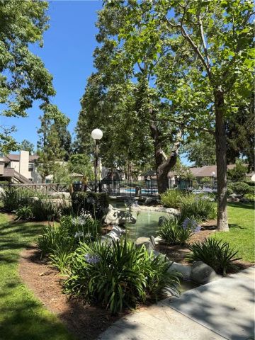 1300 Cabrillo Park Drive B, Santa Ana, CA 92701