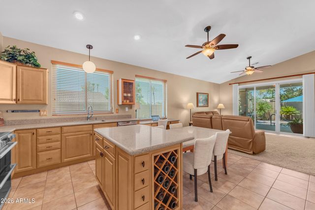 3520 S BARBERRY Place, Chandler, AZ 85248