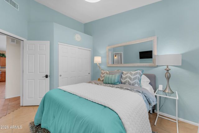 3520 S BARBERRY Place, Chandler, AZ 85248