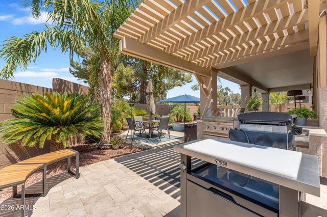 3520 S BARBERRY Place, Chandler, AZ 85248